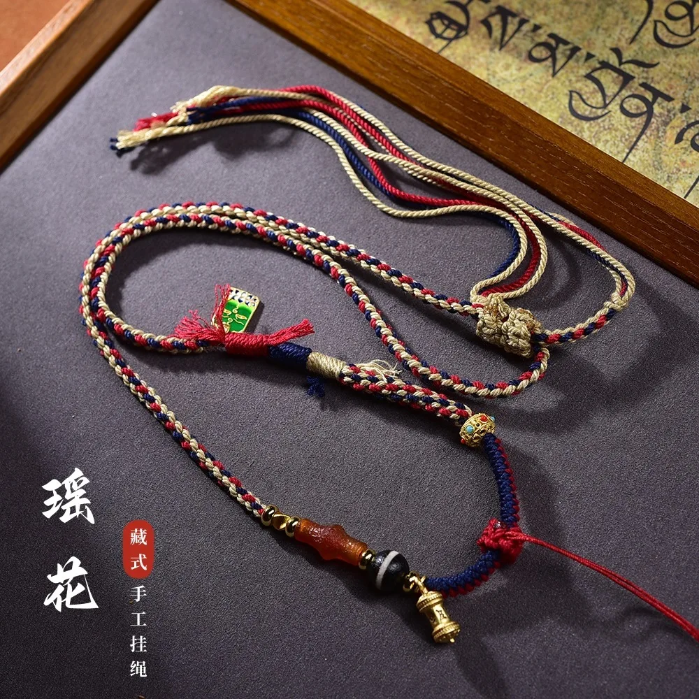 

Tibetan Hand Woven Tangka Pendant Buddha Card Neck Necklace Honey Wax Hanging Rope Rubbed Cotton Thread Collarbone Chain Lucky