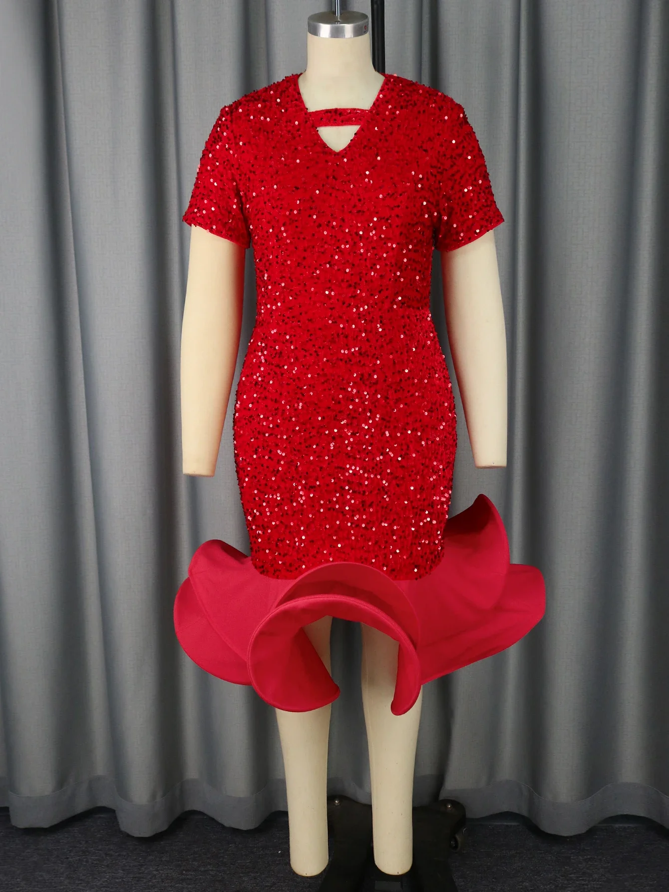 Women Red Sequin Vintage Celebrate Party Dress Short Sleeve Cut Out V Neck Elegant Slim Fit Ruffle Patchwork Birthday Prom Gowns