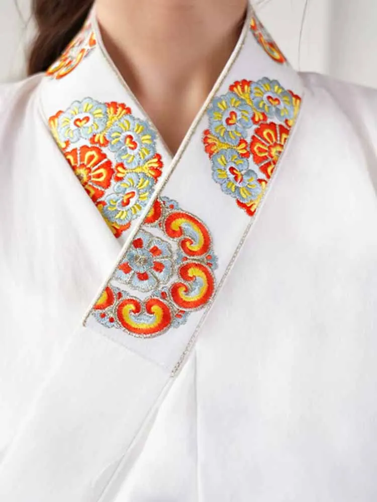 

Hanfu Shirt Long Sleeve Women Spring Ancient Chinese Traditional Embroidery White Cross Collar Top Under Shirt Hanfu Bottomed