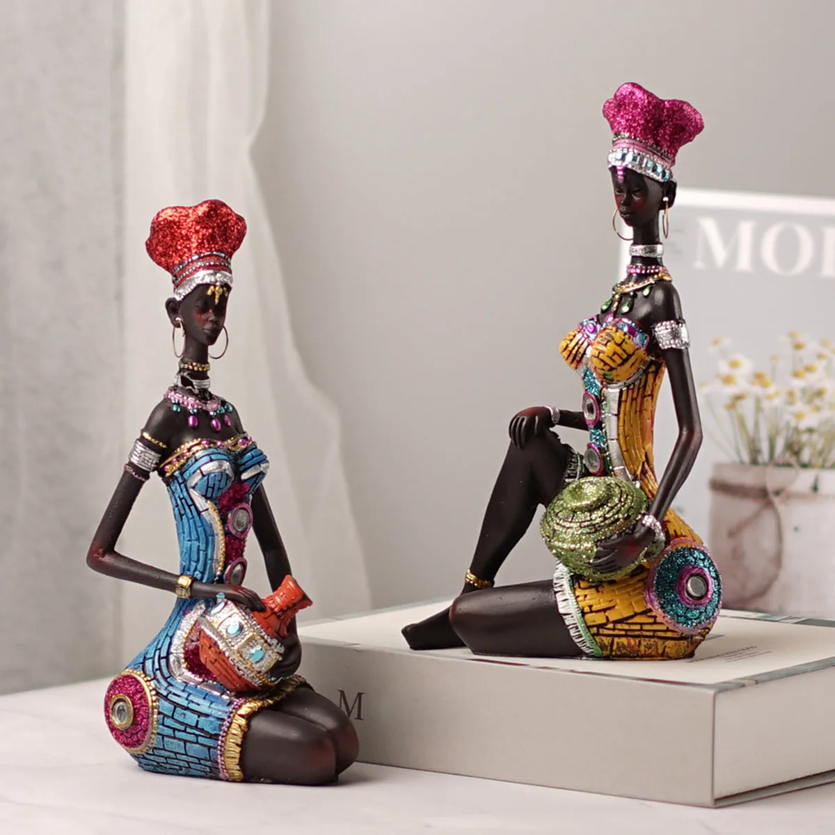 

Women Figurine Decor Statue Modern Art Resin Sculpture for Living Room Desk Table Bookshelf Shelf Office Desktop Home Decoration