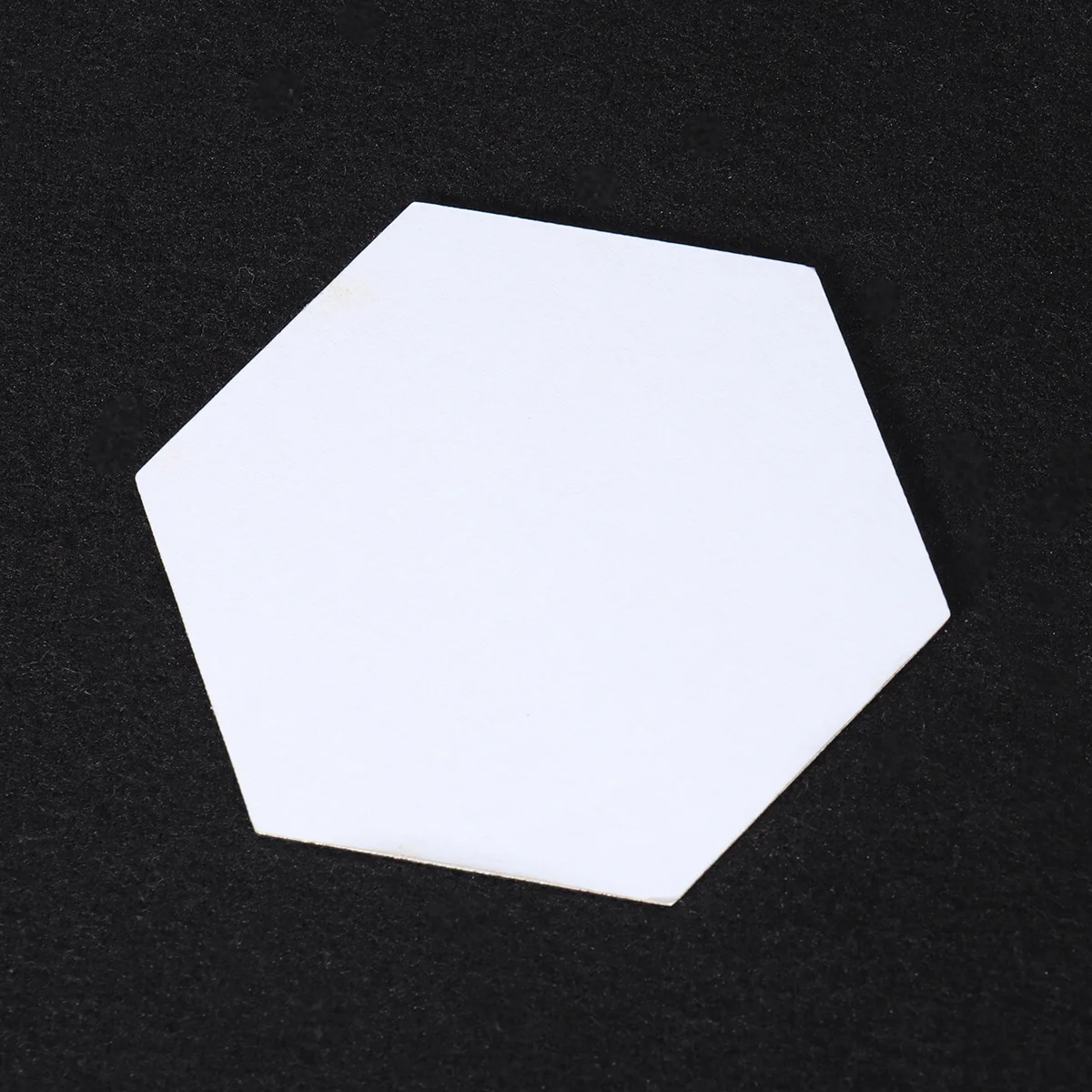 

24Pcs Hexagon Mirror Wall Decal DIY Removable Eco-Friendly Mirror Wall Sticker for Home Office Bedroom Living Room 8x8cm Silver