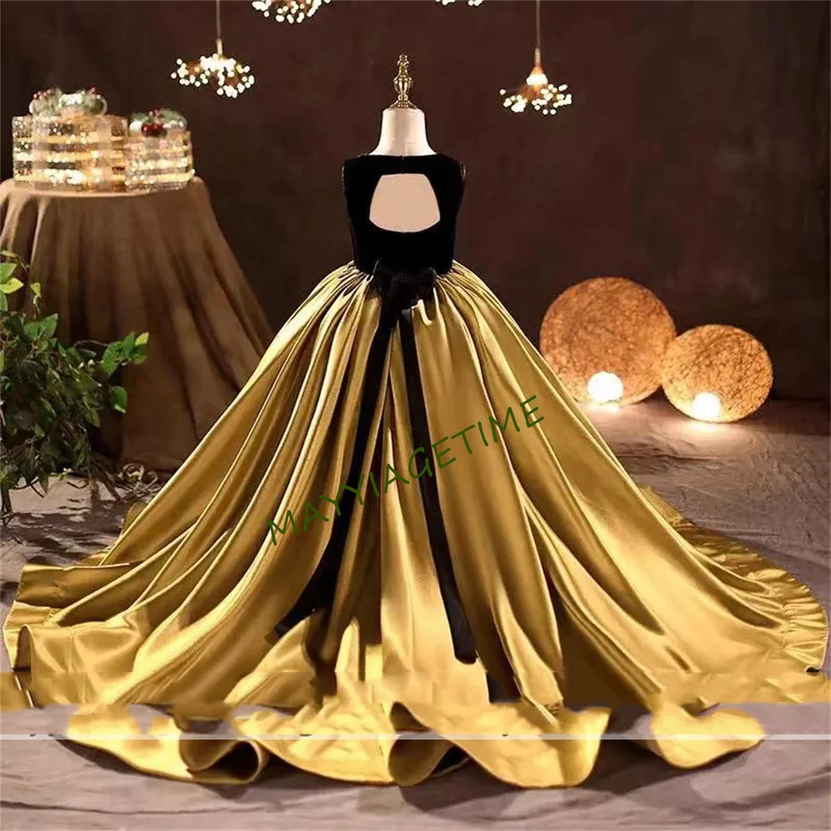 Gold 2023 Pretty Dress Flower Girl Dresses For Wedding Pageant Big Bow Ball Gowns Applique Tulle Elegant Beach Party Dress