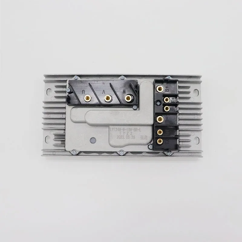 

Контроллер компрессора парковочного кондиционера 12В 24В