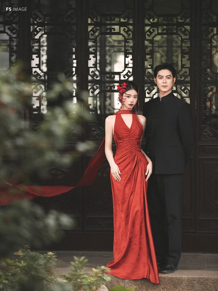 

Chinese Style Hanging Neck Photography Studio Wedding Dress Couple Retro Garden Theme High-End Feeling Chinese Costume