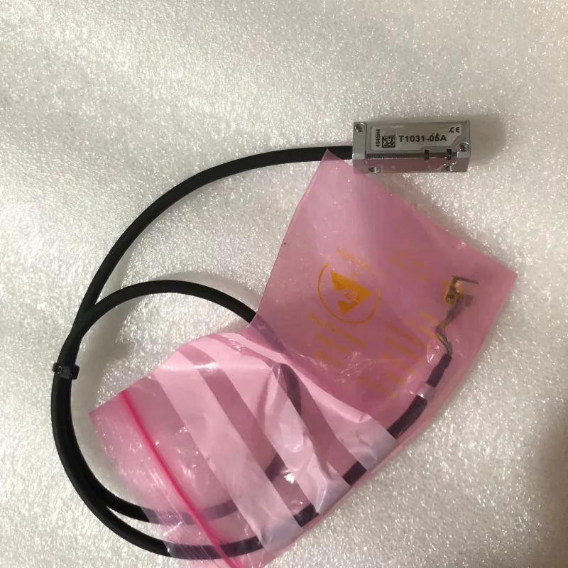 RE&NISHAW T1031-05A O riginal TONiC Linear Encoder Readhead for CNC Machine