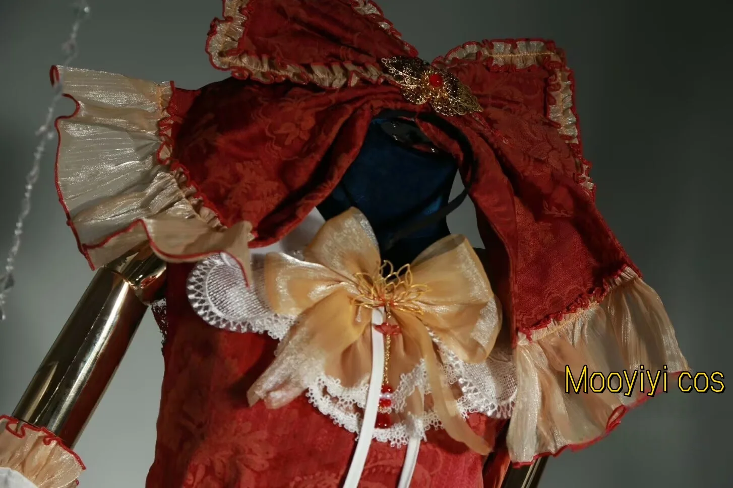 ใหม่ Mooyiyi cos Hakurei Reimu คอสเพลย์เครื่องแต่งกายฮาโลวีนบทบาทเล่นการ์ตูนชุดสีแดงใหม่ Touhou โครงการ