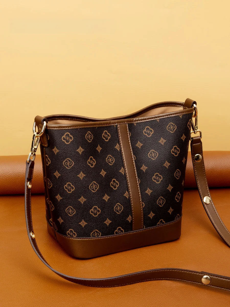 bolso-de-hombro-cruzado-tipo-cubo-ligero-y-moderno-para-mujer-novedad-2026-elegante-sensacion-de-lujo-bolso-para-mama-esu