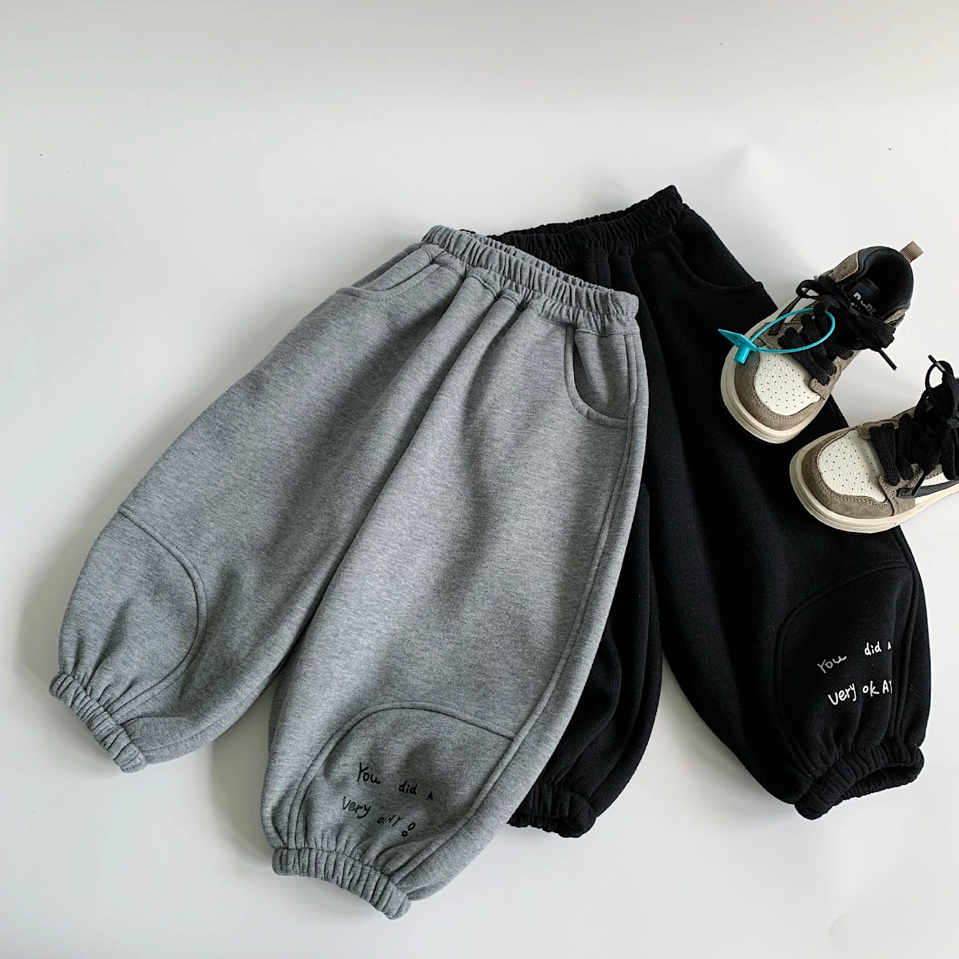 

Children 3-8Y Boys Harem Pants 2025 Winter Letter Printed Thick Toddler Kids Boy Trouser Casual Mid Waist Teenager Boy Sweatpant