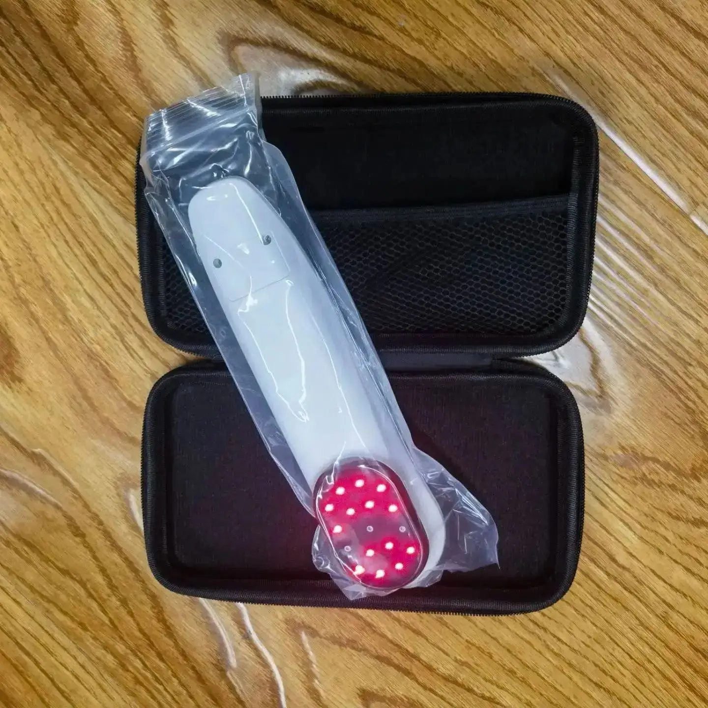 

Профессиональное устройство LLLT 3x808 нм 14x650 нм для лечения боли в человеческом теле и физиотерапии артрита домашних животных