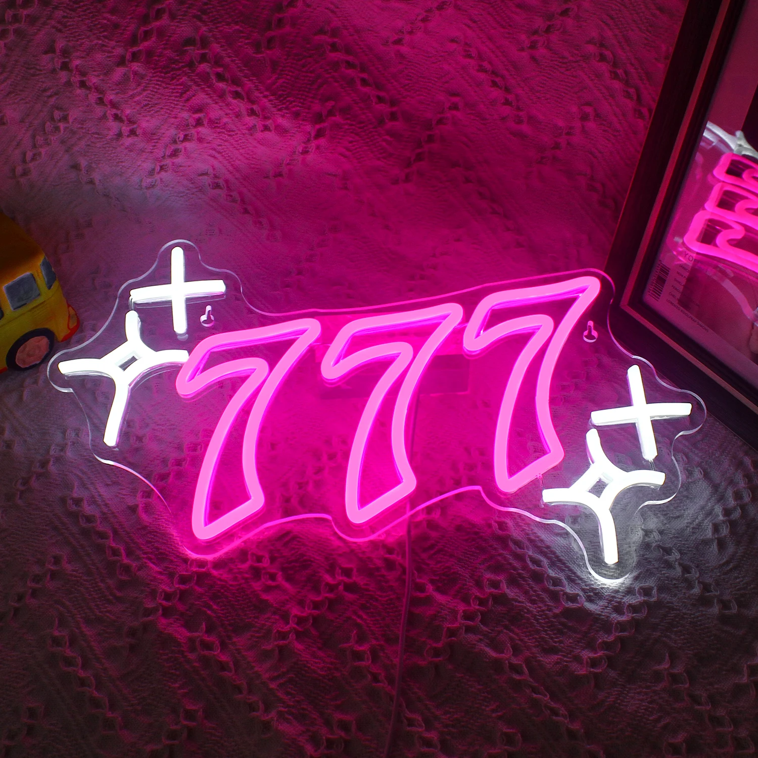 777 Neon Sign Angel Number Neon LED Sign Lucky Number Neon Signs for Wall Decor USB Powered for Game Room Wall Hang Neon Light