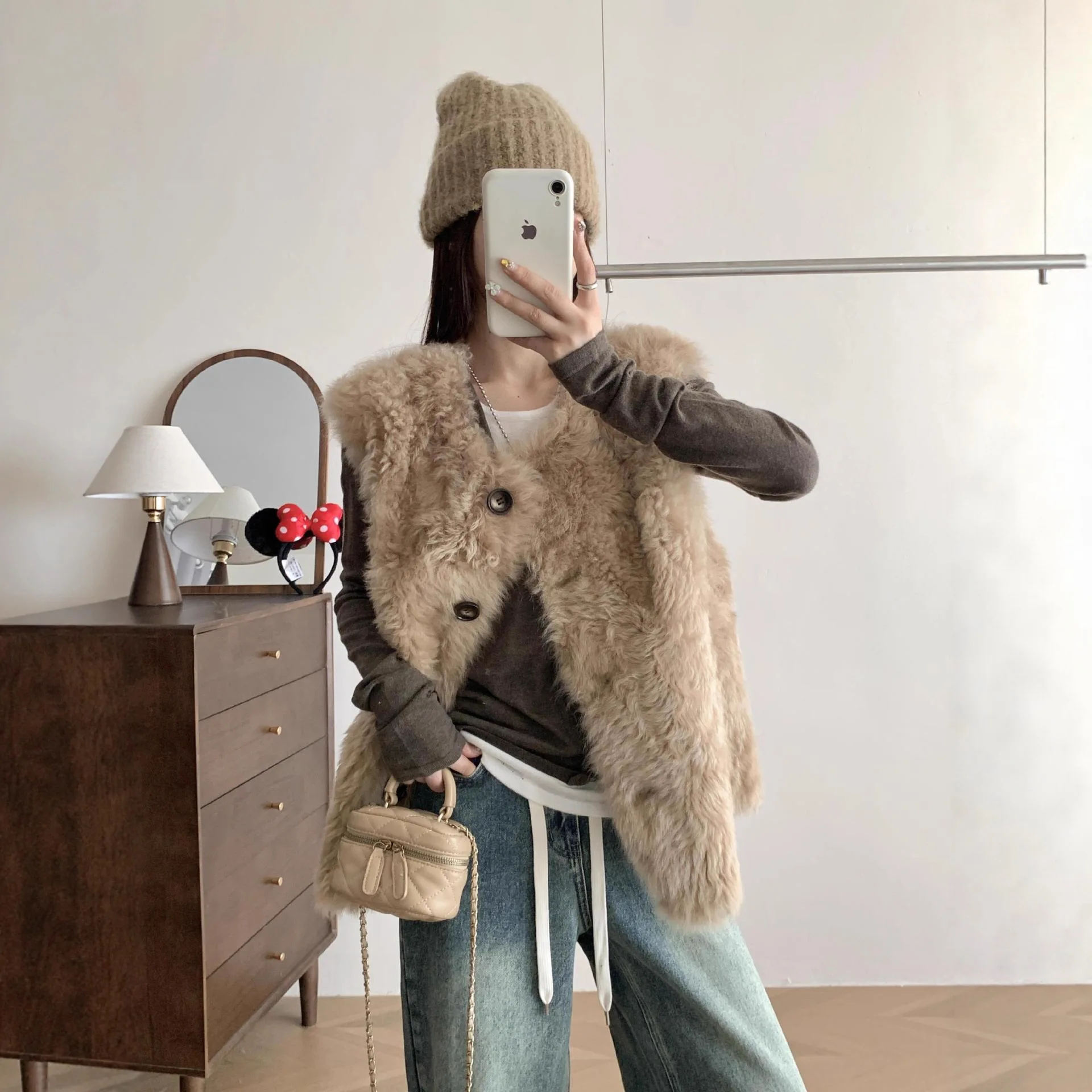 Women Faux Fur Vest Coats Jackets Round Neck Coat Thick Warm Y2k Streetwear Jacket Elegant Work Sleeveless Vests Autumn Winter