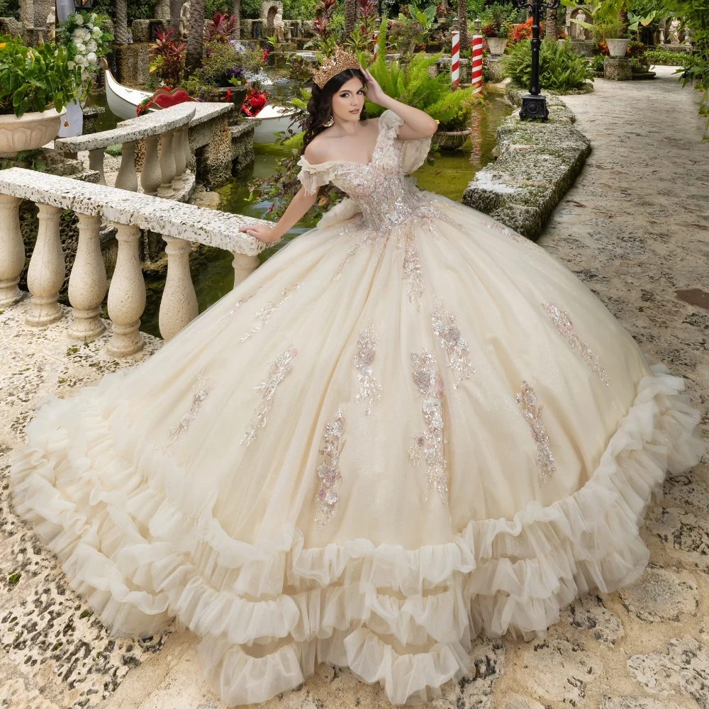 

EVLAST Customized Mexican Champagne Quinceanera Dress Ball Gown Lace Applique Beaded Ruffles Sweet 16 Vestido De 15 Anos E3Q257