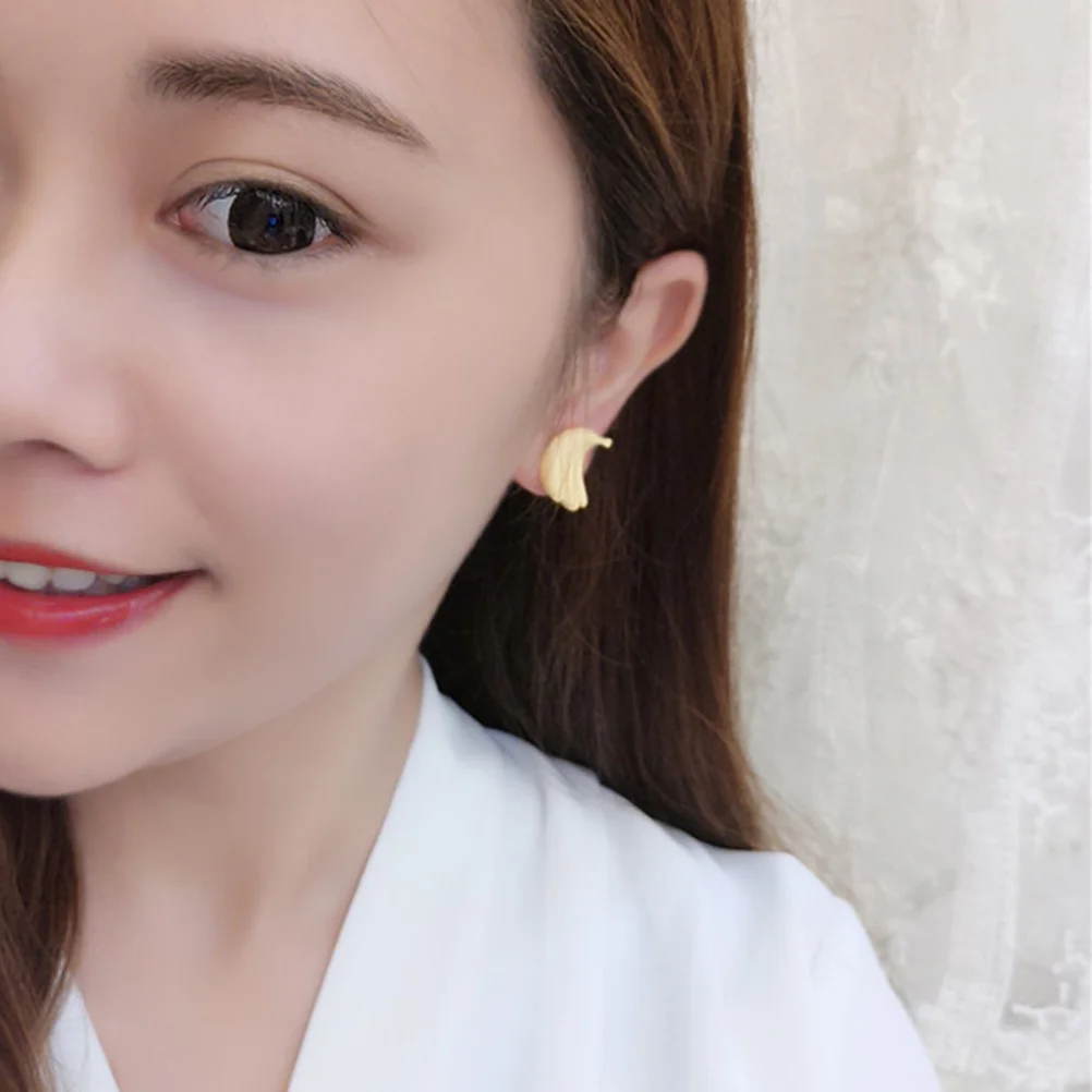 

3Pairs Banana Ear Studs Fruit Shape Earrings Lightweight Rust Resistant Jewelry for Women Fashion Engagement Party Daily