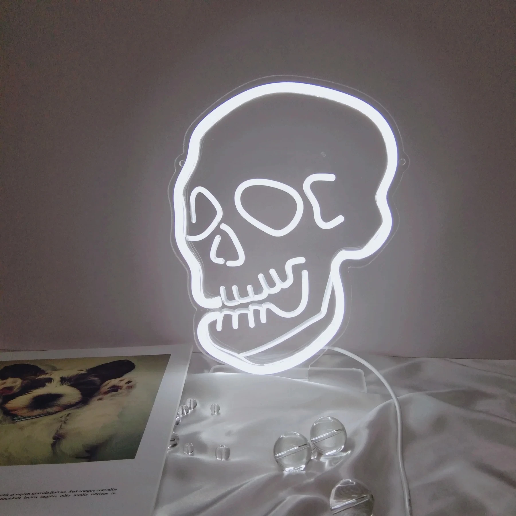 Skull Neon LED Halloween  Dress Up Decoration Room Game Room Bar Halloween Christmas Birthday Party Decoration Holiday Gifts