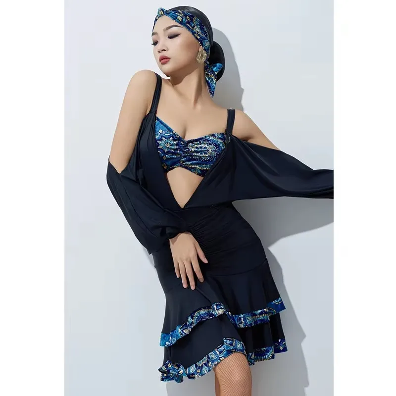 Costumi di performance di danza latina di fascia alta per le donne Scavato Top Gonne divise Vestito Samba Chacha Vestito da palcoscenico latino DN19284