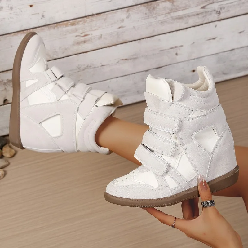Spring and Autumn Women's Color Blocking Shoes Comfortable Ankle Boots 2026 New Women Fashionable Trend Versatile Ankle Boot