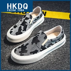 HKDQ Fashion Slip-on Men's Vulcanization Shoes Summer Breathable Skateboard Shoes Men Comfortable Anti-slip Man Canvas Sneakers