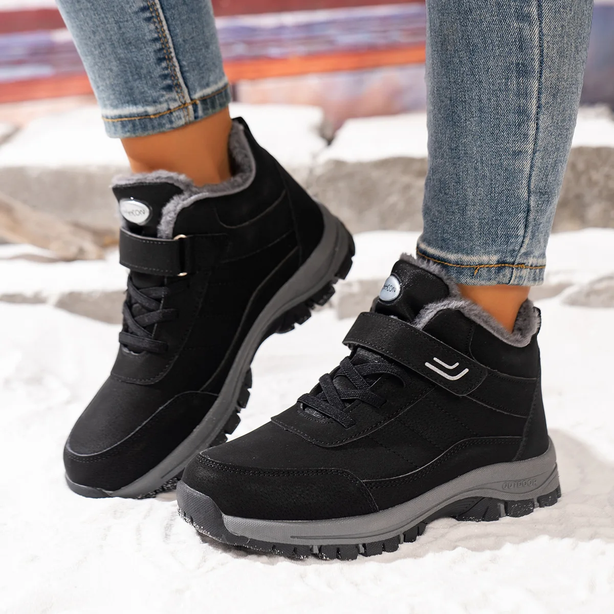Damen-Knöchel-Winterstiefel aus PU, wasserabweisend, mit Plüschfutter, Klettverschluss, rutschfeste flache Sohle, warme Outdoor-Freizeitstiefel. – Detail 10