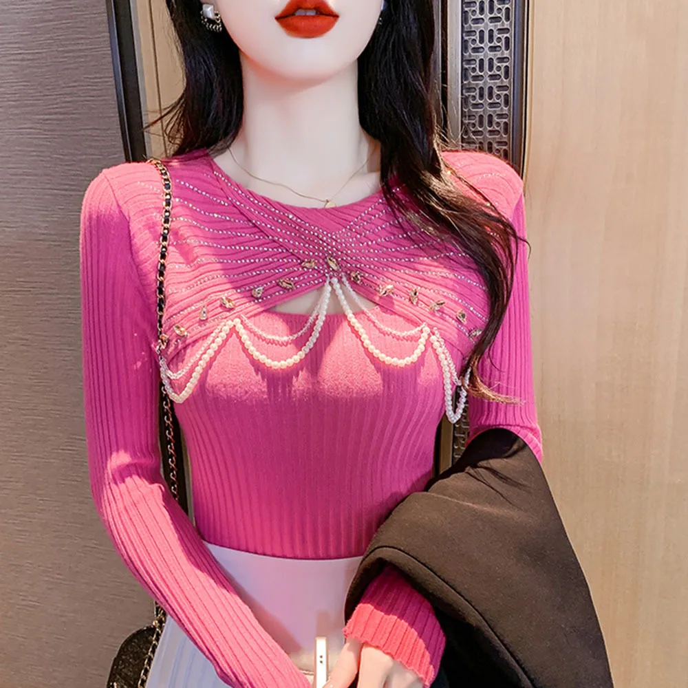 Maglioni lavorati a maglia scavati sexy Top da donna Autunno Nuovo maglione Moda Slim Diamond Pearl Chain Camicia con fondo in maglia Pullover