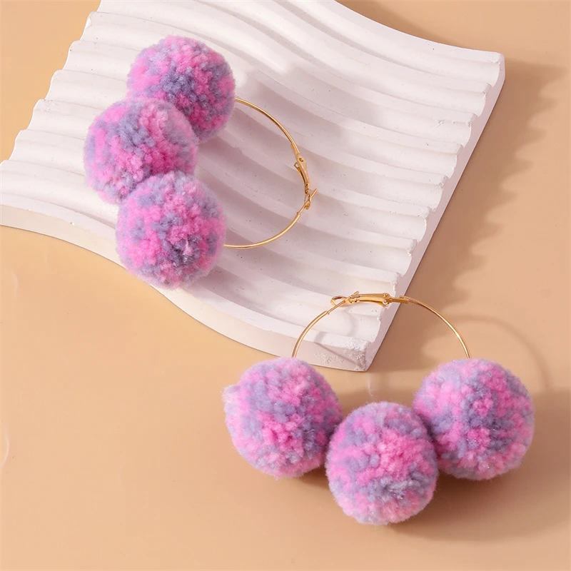 Mode Pompon Plüsch Ball Kreis Creolen für Frauen Mädchen Party Festival Schmuck Geschenke – Detail 8