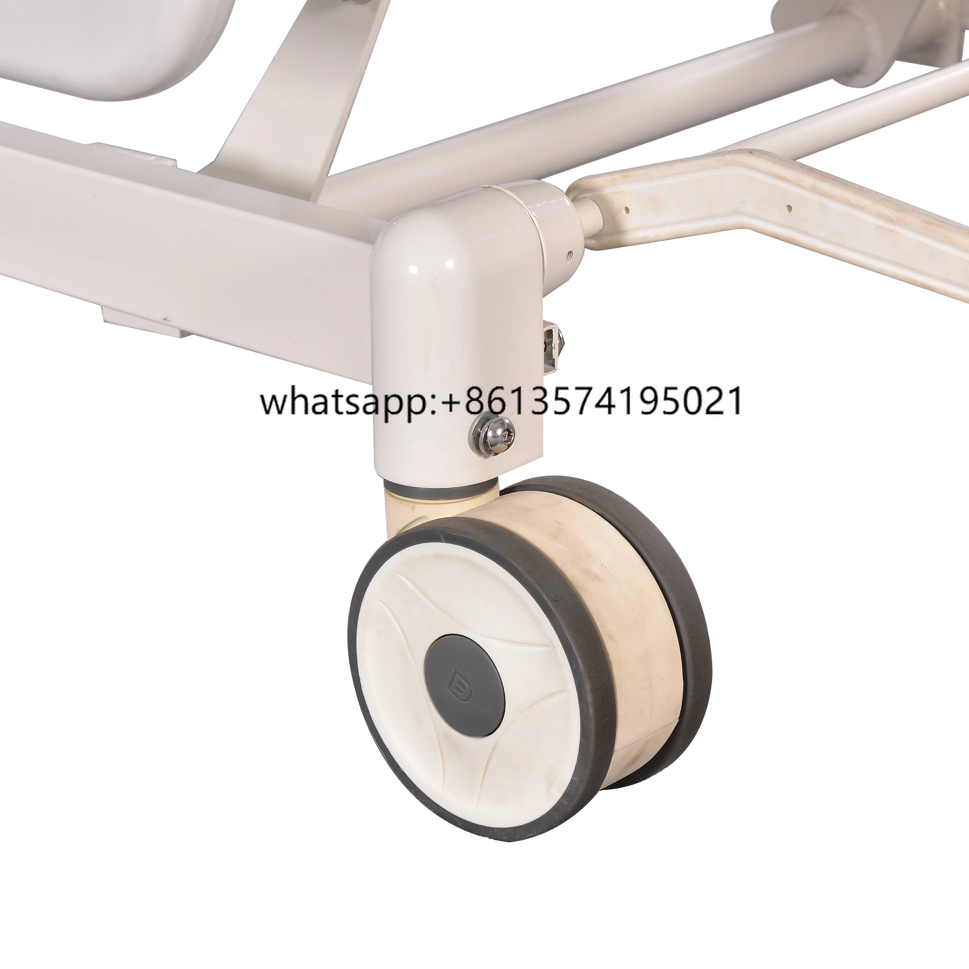 O acessório das peças sobresselentes do rodízio da cama do hospital galha a trava central do controle da roda de 5 polegadas