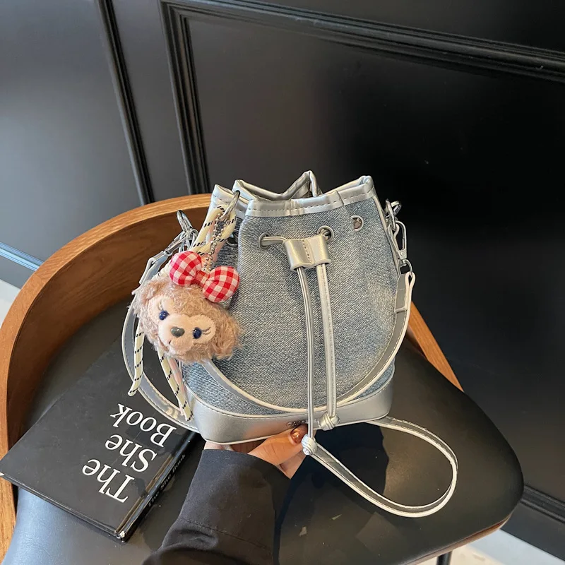 

2025 Women's Bucket Bag, Drawstring Bucket Bag, Fashionable and Versatile, Crossbody and Shoulder Bag