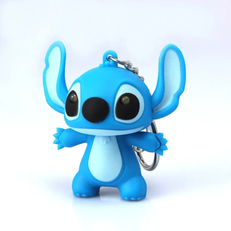 Disney-Llavero LED de Stitch para niños, figuras de Anime, luz nocturna brillante, Ángel de puntada, novedad, adorno colgante de dibujos animados, juguetes, regalos para niños, 2024