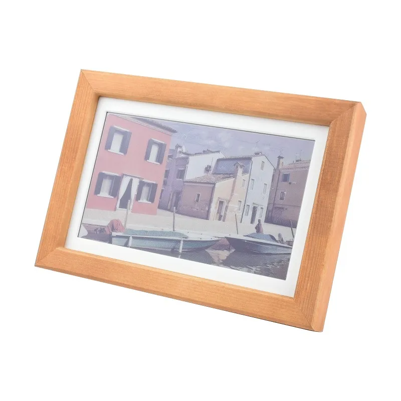 

7.3inch ACeP 7-Color E-Paper with Solid Wood Photo Frame Ultra-Long Standby 800 × 480 Resolution