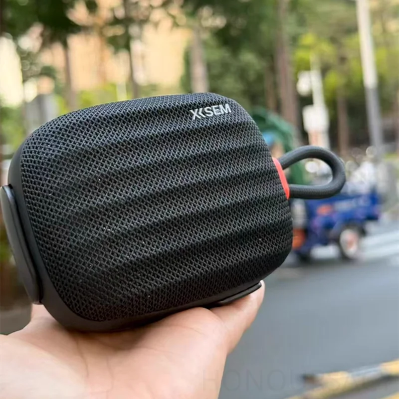 Fabric-Wrapped Hifi…