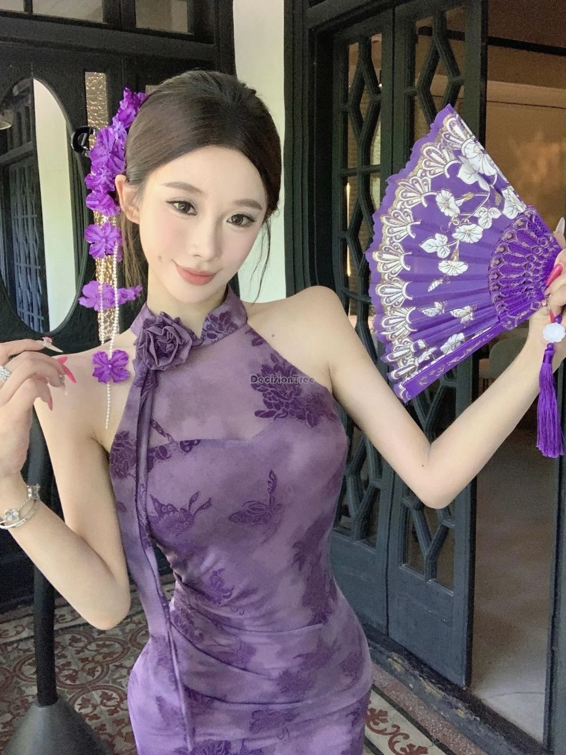 

2025 новое ретро китайское улучшенное ретро-модное стильное бархатное сетчатое платье Cheongsam с рыбьим хвостом без рукавов для похудения, сексуальное длинное Ципао