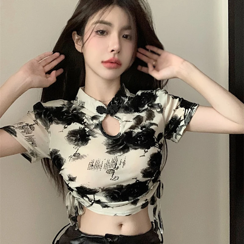 Women Vintage Ink Painting Top With Buckle Drawstring Short Sleeved Slim Fitting T-Shirt Top