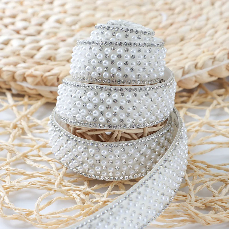 (1 yard/bag) Pearl diamond lace self-adhesive diamond DIY wedding decoration handmade materials Valentine\'s Day gift decoration