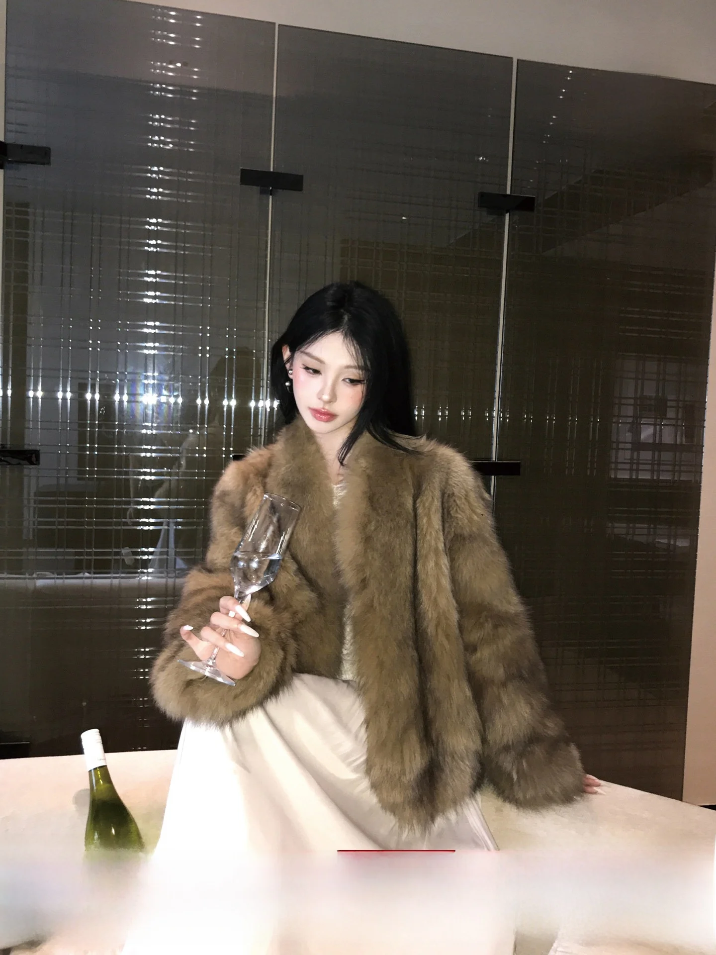 

Шуба из натуральной кожи Okaaay Truffle: легкая роскошь для осени и зимы, женская верхняя одежда для максимального тепла