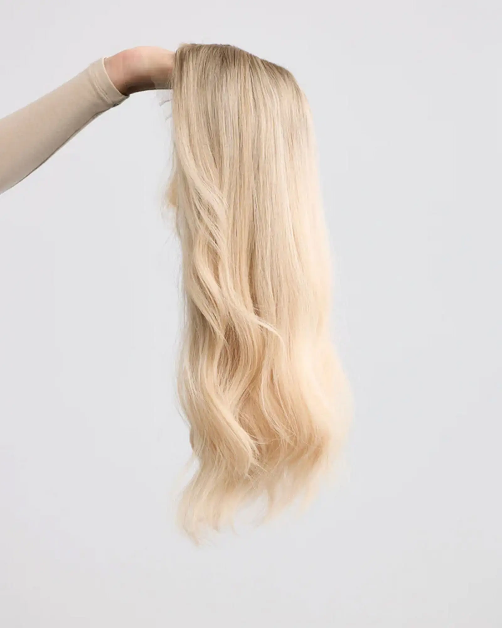 نمط جديد أومبير شقراء ضوء جذور HD غير مرئية الاصطناعية الدانتيل شعر مستعار أمامي المصنع الأصلي رخيصة الباروكات للنساء شعر مستعار للحفلات اليومية