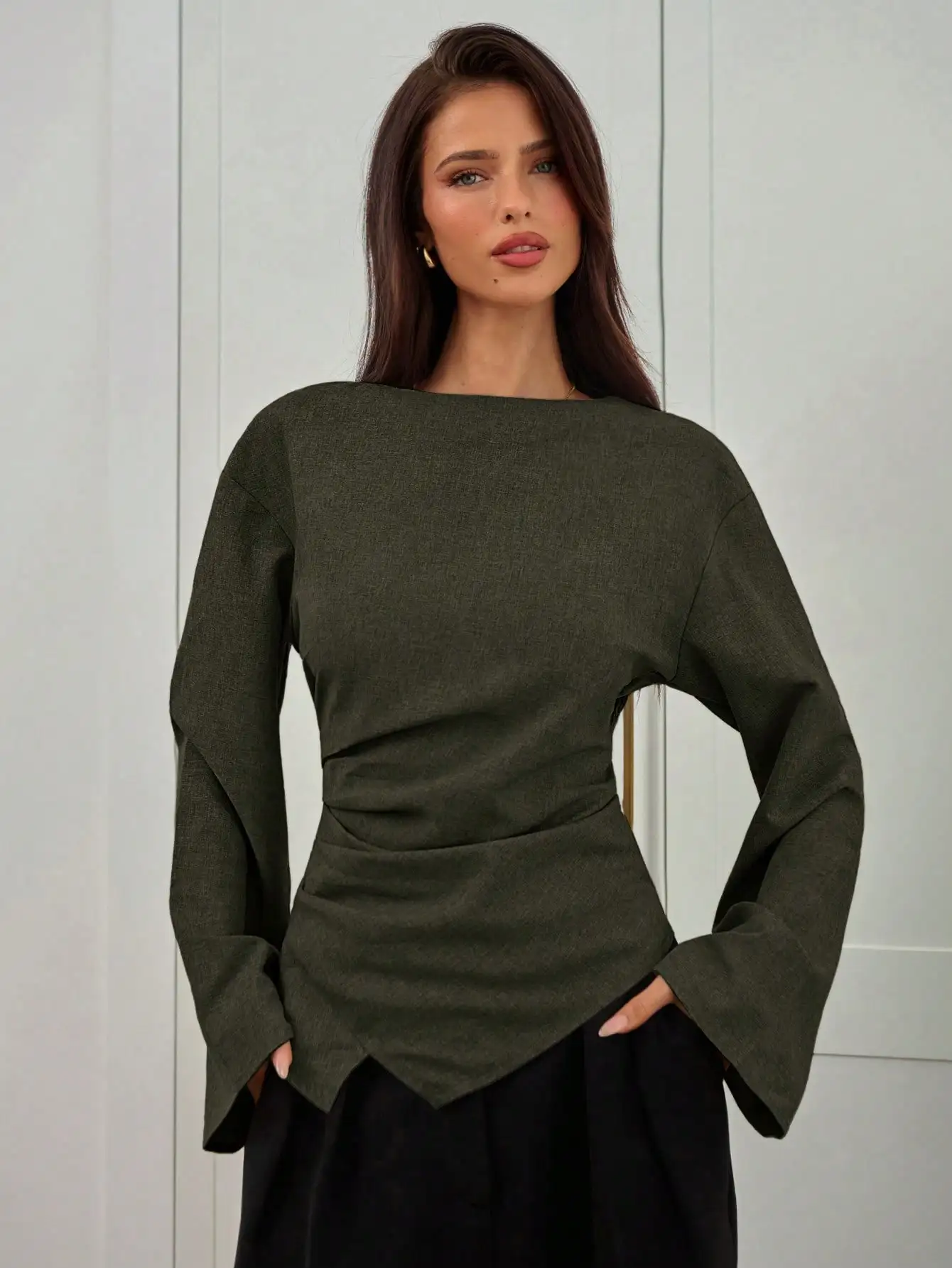 

Aloruh Women's Autumn/Winter New Stylish Commuter Waist Ruched Asymmetric Hem Long Flare Sleeve V-Neck Pullover Blouse