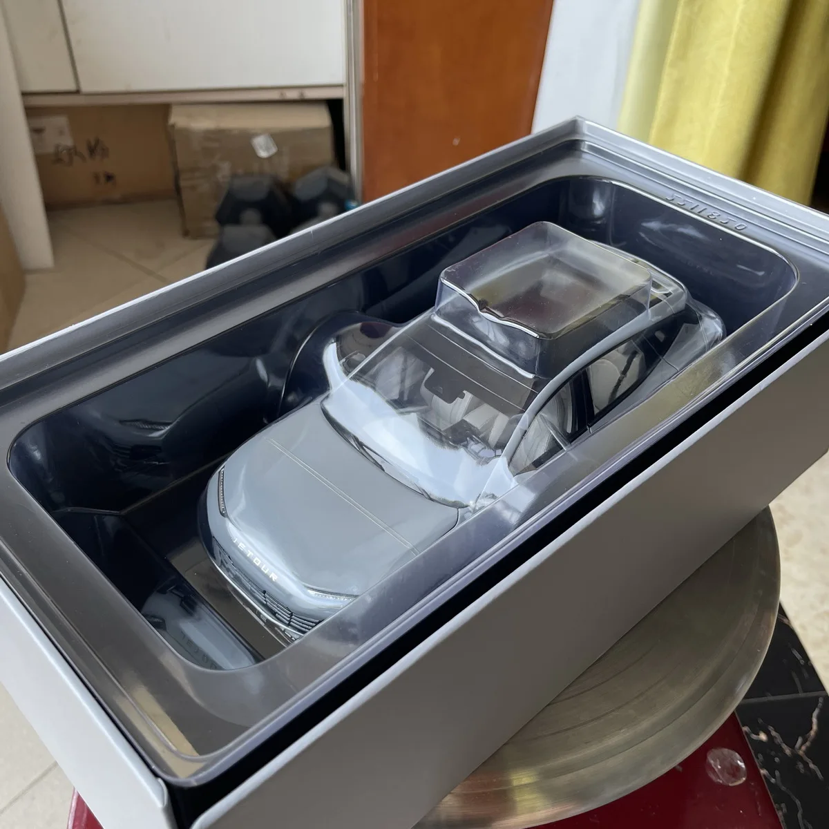 Jetour X1 DASHING จําลองรถจําลอง,dasheng SUV ตกแต่ง,Die-Cast โลหะ Replica, ของขวัญเด็ก, สะสมสําหรับผู้ใหญ่,1: 18