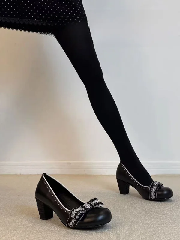 

Elegant Leather Version Slip-On Women's Shoes with Buckle Medium Heel Commuter Shoes for Skirts Fashionable And Comfortable