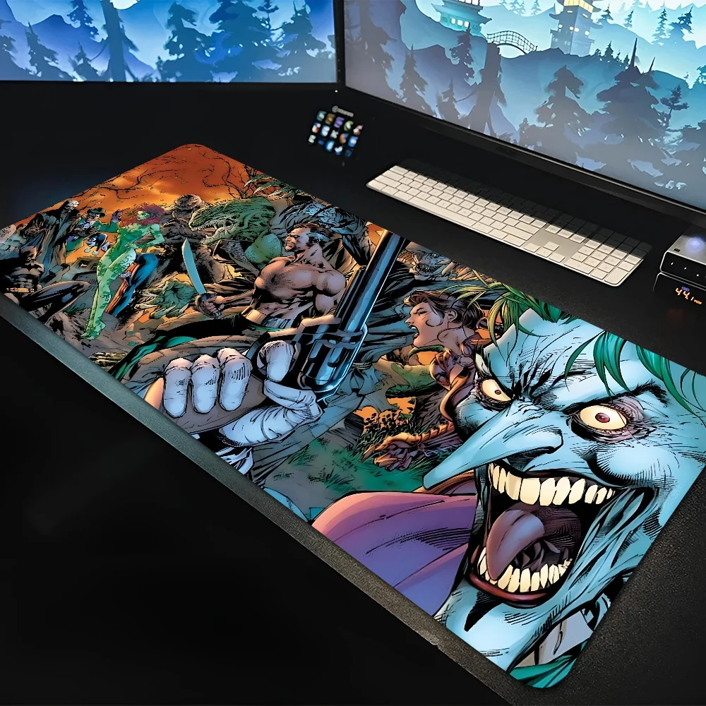 

B-Batman Mousepad Mouse Mat Desk Mat With Pad Gaming Accessories Prime Gaming XXL Keyboard Pad Padding Mat