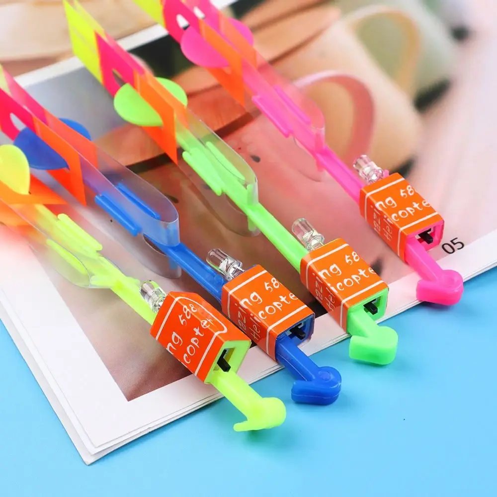 4 STKS Nieuwe Geschenken Outdoor LED Sling Heli Kous Filler Voor Kid Kinderen LED Light Up Speelgoed Nachtspel Speelgoed