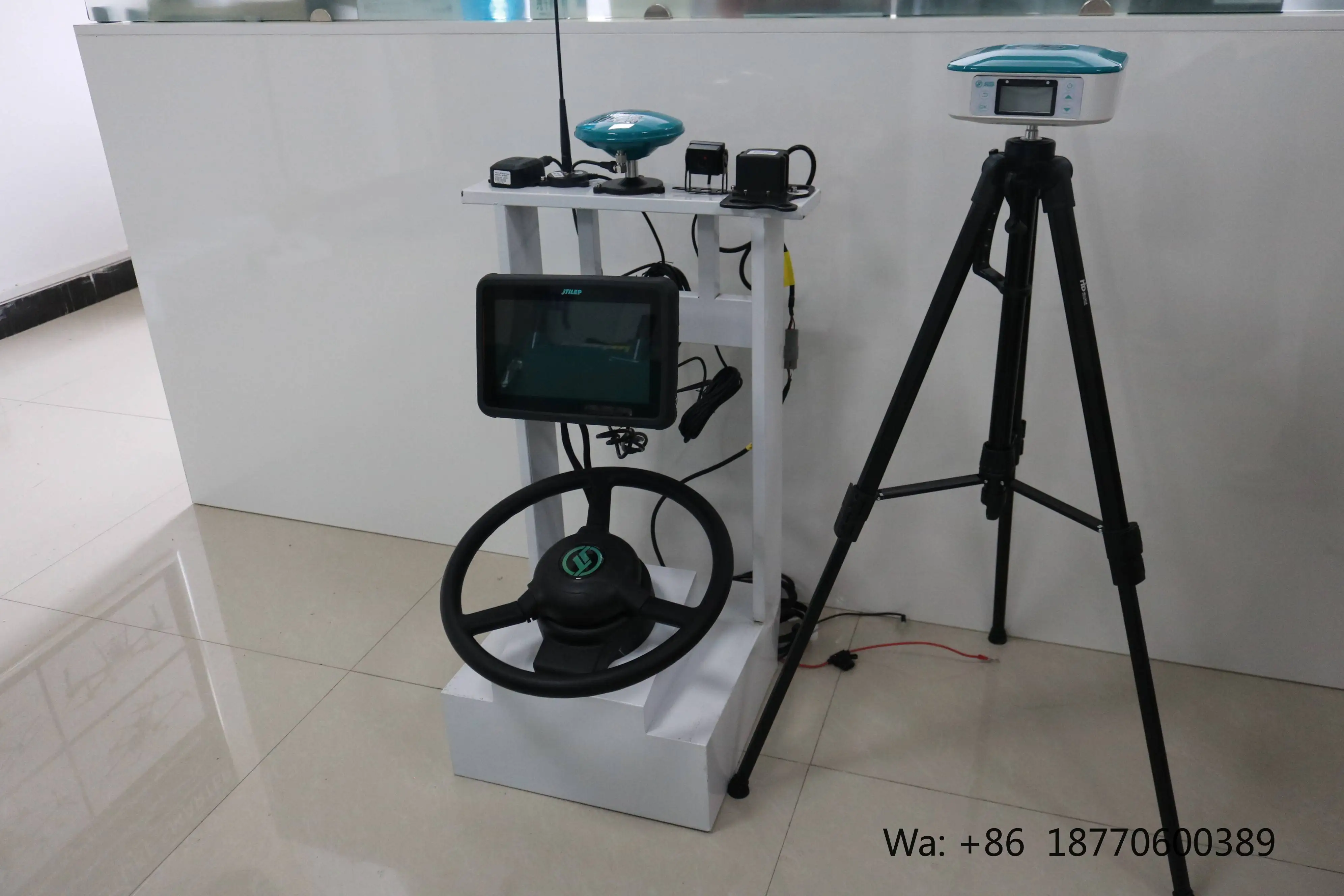 GNSS Receiver,RTK, High Precision Positioning, Beidou Navigation for Tractor