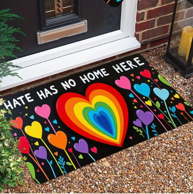 Art Themed Welcome Mat Material Rainbow Heart-shaped Design 