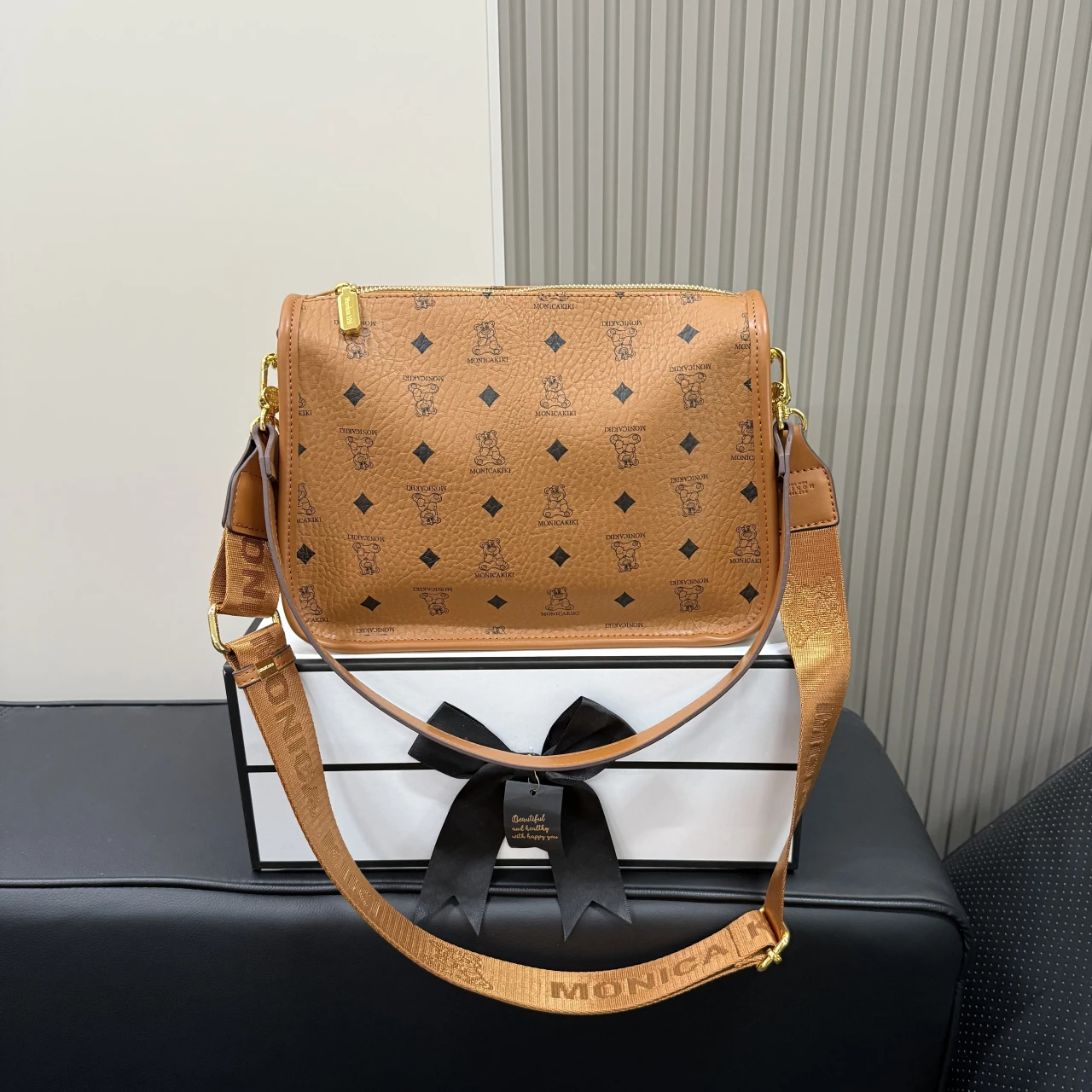 

Luxury Brand Elegant Leather Crossbody Bag For Women Shoulder Messenger Handbag By Famous Designer Ladies Popular