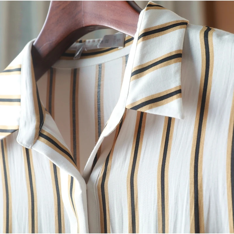 

H-Series Casual Cotton Linen Blend irt Collar ort Sve Button-Up Split Design for Commuting And Leisure Wear