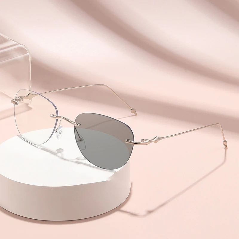 Smart Photosensitive Color-changing Frameless Edge-cut Car Glasses Fashion Flat-light Glasses Anti-blue Light Glasses 60018
