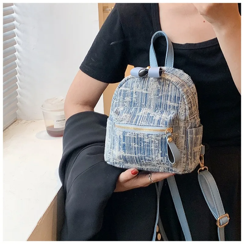 Mini mochila de mezclilla personalizada para mujer, mochila versátil con nombre bordado personalizado, regalo único para damas jóvenes, nueva moda