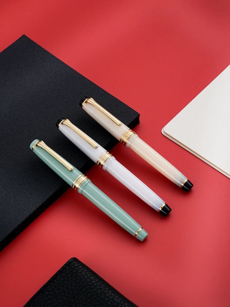 قلم حبر Sailor Shikiori Series 11-1224 بنك الاستثمار القومي الذهبي عيار 14 قيراط في Shokuhime Ryugu-jo Meigetsu ألوان أداة كتابة فاخرة