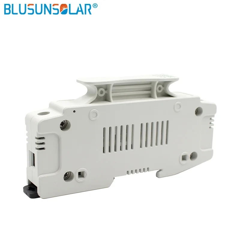 30A 1500 VDC PV Solar Fuse مع حامل - مكون أساسي لحماية النظام الشمسي