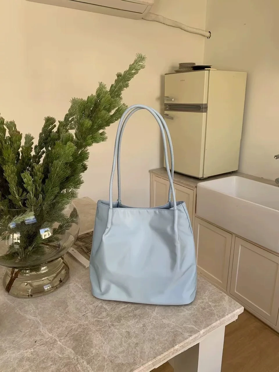 

Повседневная нейлоновая сумка-мешок, водонепроницаемая пригородная сумка на одно плечо, подмышки, весна-лето, простая универсальная сумка-тоут для молодежи