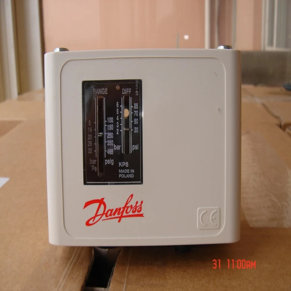 Controlador de interruptor de pressão Danfoss Danfoss relé KP5 060-5355 importados de estoque