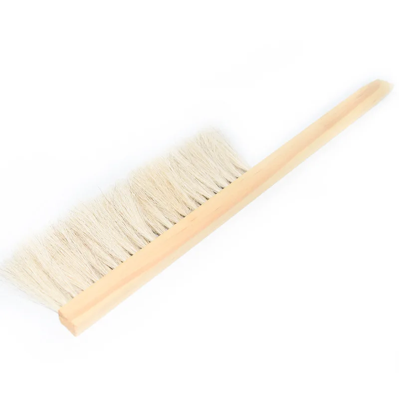 Beekeeping horsetail bee sweep bee cleaning tool brush soft horsetail long hair peak sweep horsehair double peak brush